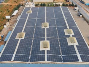 Cw Enerji Panelleri Güneşin Olduğu Her Yerde