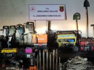 Kamp Kurup Kaçak Kazı Yaptılar