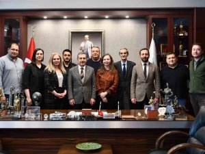 Başkan Ataç Jeofizik Mühendisleri İle Görüş Alışverişinde Bulundu