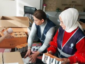 Depremzedeler İçin ‘Sıcak Sofralar Tekrar Kurulsun’ Kampanyası