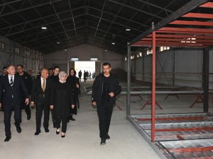Bakan Kirişci, Tmo Misafirhanesinde Ağırlanan Depremzedelerle Bir Araya Geldi