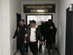 Sahte Hesaplarla Yedek Otomobil Parçaları Satıp, 7 Kişiyi Dolandırdılar