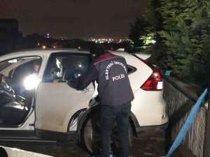Evine Gidip Tartıştığı Doktorun Aracını Kurşunladı
