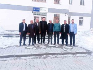 Başkan Aksaç: “Muhtarlar Günün 24 Saati Depremzede Ailelerin Hizmetindedir”