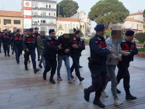 Aydın Merkezli Üç İlde Tefecilik Ve Yasadışı Bahis Operasyonu: 2 Tutuklama