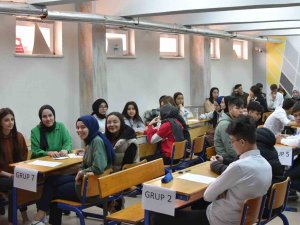 Hisarcık 15 Temmuz Şehitleri Anadolu Lisesinde Bilgi Yarışması