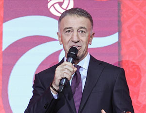 Trabzonspor Kulübü Başkanı Ahmet Ağaoğlu, istifa etti