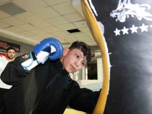 Türkiye Şampiyonu Devran Yanardağ, Milli Takıma Girmeye Hak Kazandı