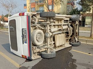 Devrilen Araçtan Burnu Bile Kanamadan Çıktı