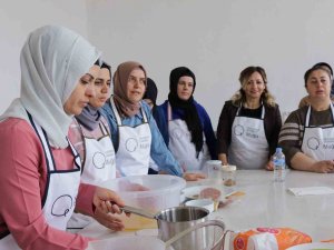 Muğla’da Depremzede Kadınlar İçin Moral Etkinliği Düzenlendi