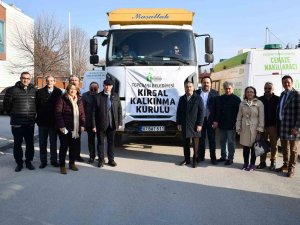 Depremden Etkilenen Üreticiler İçin Bağışlanan Yemler Eskişehir’den Yola Çıktı