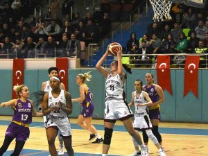 Elazığ Takımları Parkeye İniyor