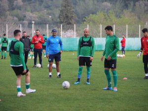 İ̇smet Taşdemir: "Altay’a Karşı Kendi Benliğimiz Gibi Oynayabilirsek Üstesinden Gelebiliriz"
