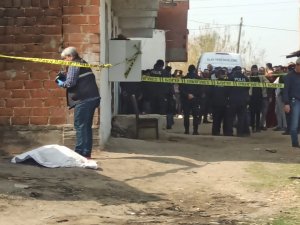 Yanan Koltuğun Arkasında Cansız Bedeni Bulundu