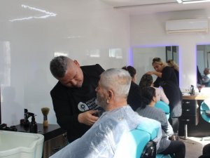 Mobil Kuaför Depremzedeler İçin Akseki Ve Kemer’de
