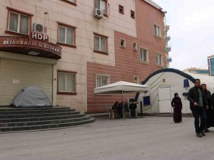 Ailelerin Hdp Ve Pkk’ya Karşı Evlat Mücadelesi Devam Ediyor