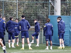 Fenerbahçe, Kayserispor Maçının Hazırlıkları Tamamlandı