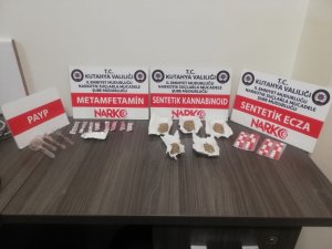 Kütahya’da Uyuşturucu Operasyonlarında Yakalanan 125 Şahıstan 2’si Tutuklandı