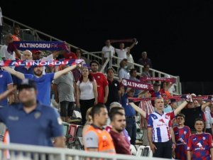 Altınordu - Göztepe Derbisinin Biletleri Satışa Çıktı