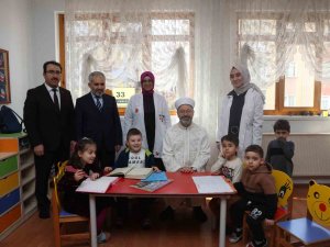 Diyanet İ̇şleri Başkanı Erbaş’tan Keçiören “İ̇yilik Çarşısı”na Ziyaret