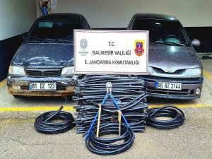 Gönen’de Kablo Hırsızlarını Jasat Yakaladı