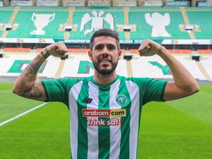 Konyaspor’da Toplu İmza Töreni