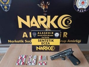 Manisa’da Uyuşturucudan 2 Tutuklama
