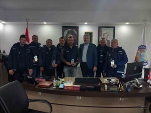 Başkan Elbi, Deprem Bölgesinde Görev Yapan Belediye Personelini Unutmadı