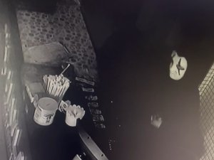 Çanakkale’de Hayalet Maskeli 2 Hırsız Tutuklandı