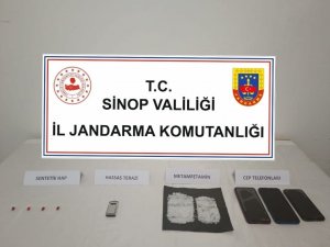 Aracın Bardaklığından Metamfetamin Çıktı