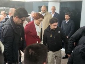 İ̇yi̇ Parti Lideri Akşener, Partisinin Belediye Başkanlarıyla Bir Araya Geldi