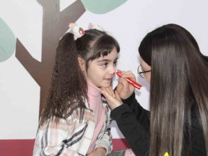 Iğdır’da Depremzede Çocuklar İçin Eğlence Programı Düzenlendi