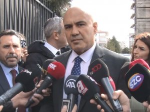 İ̇yi̇ Partili Çömez, İ̇yi̇ Parti’nin Masadan Kalkıp Kalkmadığı Yönündeki İddialara Cevap Verdi