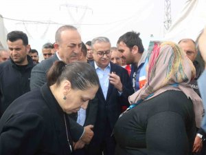 Dışişleri Bakanı Çavuşoğlu: “Cumhurbaşkanımızın Milletimize Bir Sözü Var, Bir Sene İçinde Kalıcı Konutların Tamamını Vatandaşlarımıza Teslim Etmek”