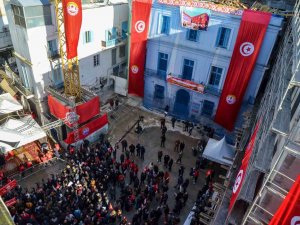 Tunus’ta Binlerce Göstericinin Katılımıyla Hükümet Karşıtı Protesto