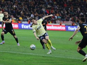 Spor Toto Süper Lig: Kayserispor: 1 - Fenerbahçe: 2 (Maç Sonucu)