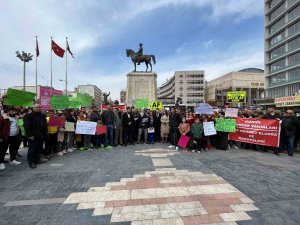 Mahkum Yakınları Genel Af Çağrısı İçin Bir Araya Geldi