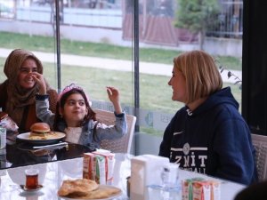Minik Ecrin Yeni Yaşına İ̇zmit’te Girdi