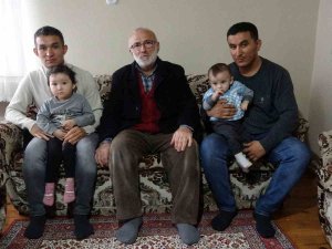 Trabzon Özbek Depremzede Aileye Yuva Oldu