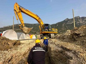 Konya Büyükşehir Hatay’da Su Ve Kanalizasyon Şebekesini Ayağa Kaldırmak İçin Çalışıyor