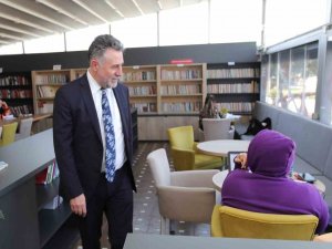 75’inci Yıl Mahallesi’ne Kitap Kafe