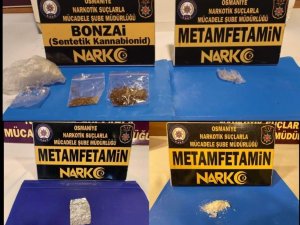 Çikolataların Arasına Gizlenmiş Uyuşturucu Bulundu