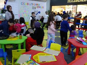Mardian Mall, Deprem Yaralarını Sarmaya Devam Ediyor