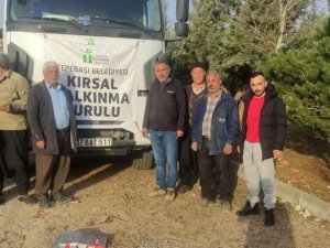 Tepebaşı Belediyesi’nden Depremzede Üreticiye Yem Desteği