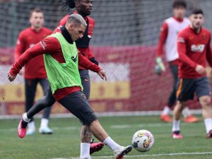 Galatasaray Hazırlıklarına Devam Etti