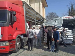Bozüyük Belediyesi’nin Un Yüklü 11’inci Yardım Tırı Kahramanmaraş’a Ulaştı