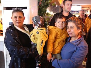 Başkan Çerçioğlu, Kuşadası’nda Depremzede Aileler İle Bir Araya Geldi