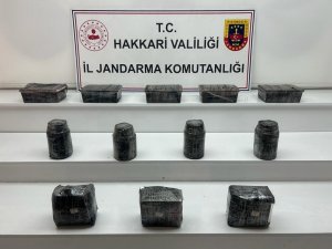 Yüksekova’da 15 Kilo Metamfetamin Ele Geçirildi