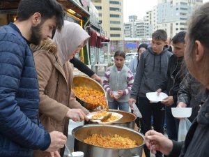 Hünerli Eller’i Hayır Elleri’ne Çevirdiler