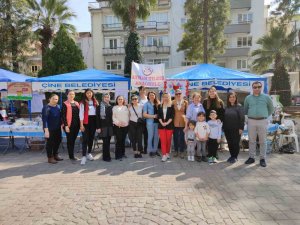 Çine’de Depremzede Öğrenciler İçin Hayır Panayırı Düzenlendi